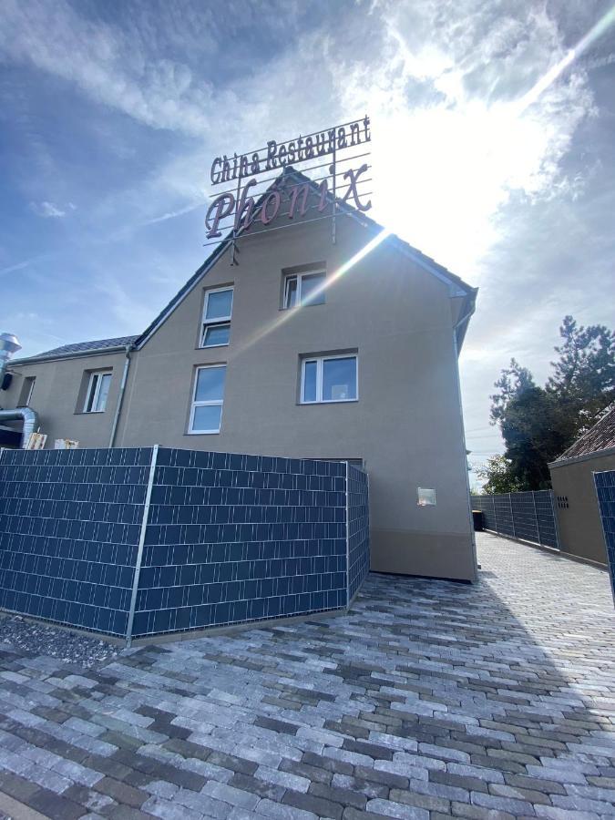 Phoenix Apartments - Monteurwohnung Mit Riesiger Parkflaeche Bielefeld Exterior foto